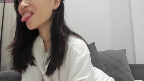 Aenie online show from 01-27-25, 02:46