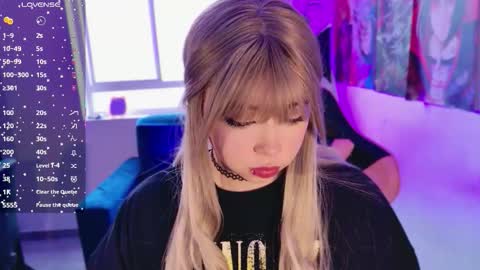 Arieyara online show from 11-19-25, 11:43