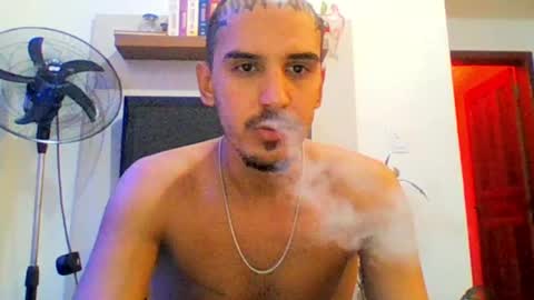 Luci online show from 01-14-25, 03:01