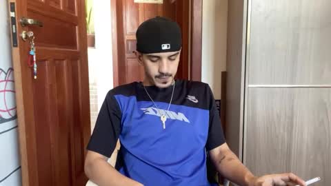 Luci online show from 09-10-25, 07:03