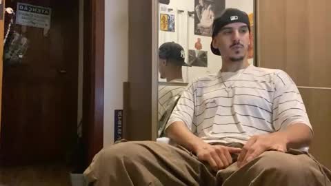 Luci online show from 10-22-25, 04:02