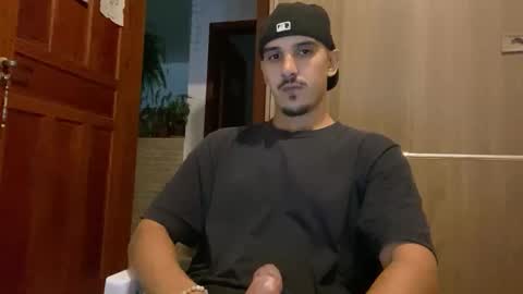 Luci online show from 02-04-26, 05:02