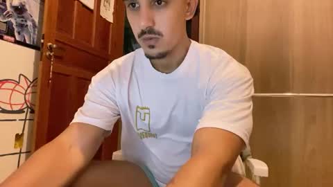 Luci online show from 02-05-26, 03:11