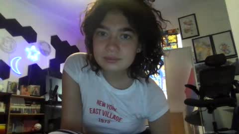 Snapshot of affie_ chatting on 06-17-26, 07:15 affie_ online show from 06-17-26, 07:15
