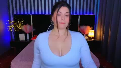 Snapshot of afinalin chatting on 06-16-26, 07:11 afinalin online show from 06-16-26, 07:11