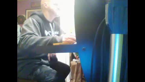 afr10221966 online show from 12-18-24, 11:34