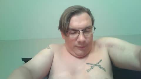 Snapshot of afreeman1 chatting on 06-20-26, 04:26 afreeman1 online show from 06-20-26, 04:26