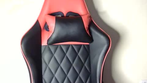 stella online show from 09-21-25, 04:19