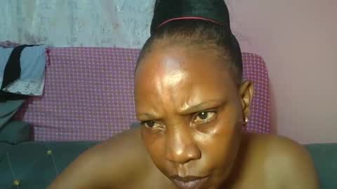 Snapshot of african_divaa chatting on 02-22-26, 02:48 african_divaa online show from 02-22-26, 02:48