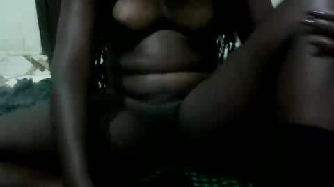 Snapshot of african_goddess22 chatting on 07-10-26, 07:49 african_goddess22 online show from 07-10-26, 07:49