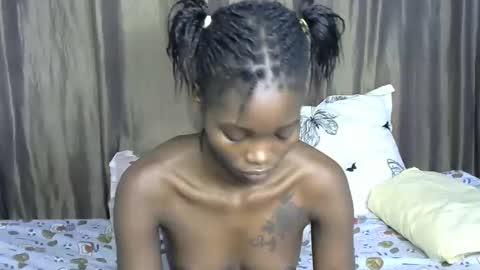 Snapshot of africana_slimqueen chatting on 05-11-26, 03:07 africana_slimqueen online show from 05-11-26, 03:07