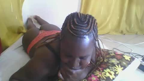 Snapshot of africanbeauty4 chatting on 11-03-25, 06:25 ELIZABETH online show from 11-03-25, 06:25