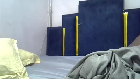 Snapshot of africanngirl chatting on 09-10-25, 08:03 africanngirl online show from 09-10-25, 08:03