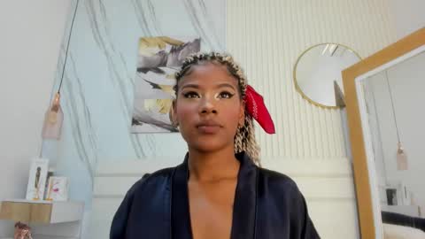 Afro Luna online show from 01-13-26, 11:26