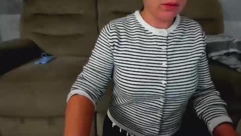 afrodisiacaly online show from 11-30-25, 06:45