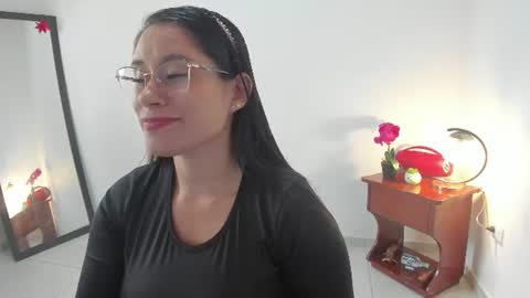Snapshot of afrodita3123 chatting on 06-09-26, 02:50 Lorena online show from 06-09-26, 02:50