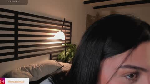 Emma online show from 01-23-25, 02:12