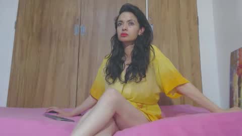 Snapshot of afrodita_arggeniss chatting on 02-11-25, 08:52 Afrodita Arggeniss online show from 02-11-25, 08:52