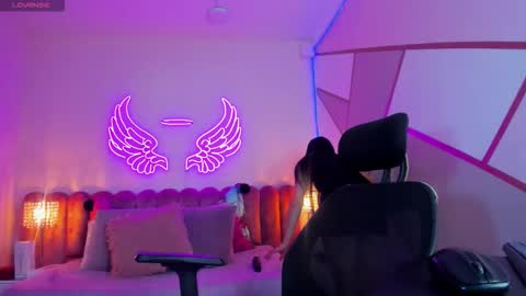 Snapshot of afrodita_meraki chatting on 10-12-25, 09:03 Afrodita online show from 10-12-25, 09:03