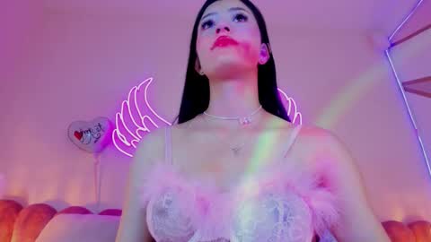 Snapshot of afrodita_meraki chatting on 10-31-25, 10:22 Afrodita online show from 10-31-25, 10:22