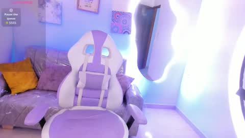 afrodita_rouss online show from 03-18-26, 12:14