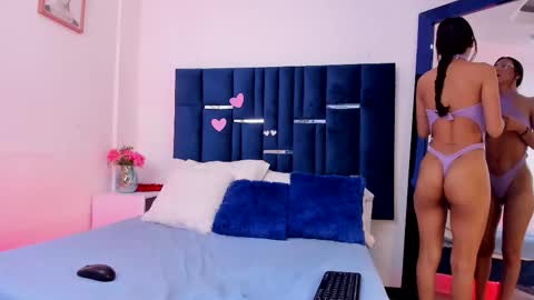 Snapshot of afroditaevans__ chatting on 02-18-26, 01:40 A F R O D I T A E V A N S online show from 02-18-26, 01:40