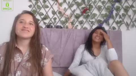 Snapshot of afroditawhispers chatting on 06-14-26, 10:01 Lia Valkyria online show from 06-14-26, 10:01