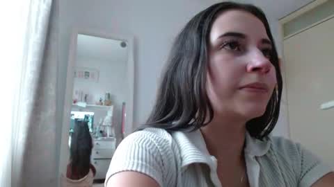 Snapshot of afrodithaa_ chatting on 02-06-26, 08:34 afrodithaa_ online show from 02-06-26, 08:34