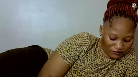 Snapshot of afronubians chatting on 02-21-26, 07:04 afronubians online show from 02-21-26, 07:04