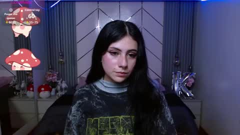 Kimberly online show from 11-18-25, 02:54