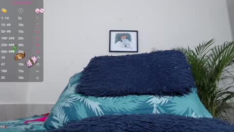 Snapshot of agata_c chatting on 12-18-24, 06:53 Agatha online show from 12-18-24, 06:53