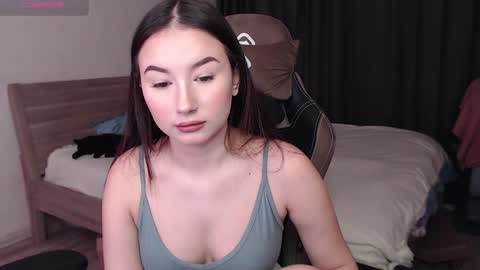 Snapshot of agata_cherry chatting on 12-18-24, 02:21 Eva online show from 12-18-24, 02:21