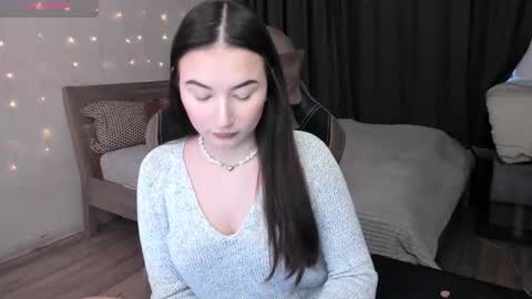 Snapshot of agata_cherry chatting on 01-30-25, 02:49 Eva online show from 01-30-25, 02:49