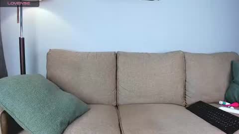 Snapshot of agata_haris chatting on 07-09-26, 02:37 Agata online show from 07-09-26, 02:37