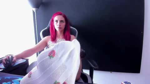 Agata Collinss online show from 03-19-26, 08:35