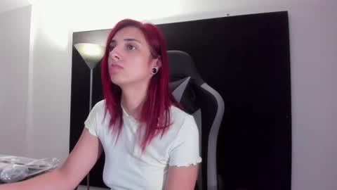 Agata Collinss online show from 03-22-26, 04:27