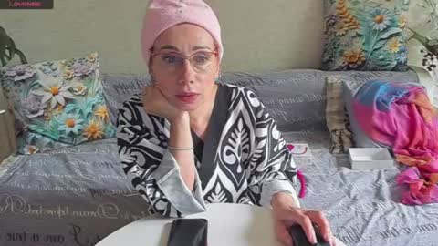 Snapshot of agatafox chatting on 07-20-26, 11:34 Agata online show from 07-20-26, 11:34