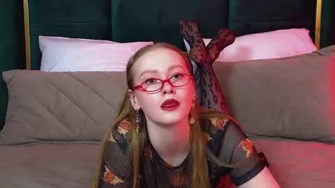 AgataFoxley online show from 03-20-26, 06:40