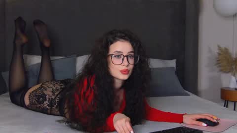 Snapshot of agatamercer chatting on 06-01-26, 04:20 Agata online show from 06-01-26, 04:20