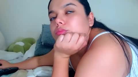 Snapshot of agatha_frank04 chatting on 05-15-26, 11:23 Agatha online show from 05-15-26, 11:23