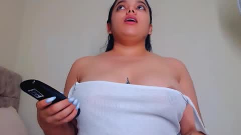 agatha frank online show from 11-16-25, 09:37