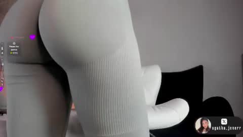 Snapshot of agatha_jener chatting on 06-18-26, 11:36 agatha_jener online show from 06-18-26, 11:36