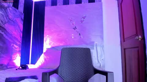 Snapshot of agatha_pleasure chatting on 04-18-26, 11:58 agatha_pleasure online show from 04-18-26, 11:58