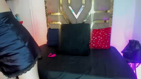Snapshot of agatha_ross026 chatting on 07-24-26, 11:19 agatha ross online show from 07-24-26, 11:19