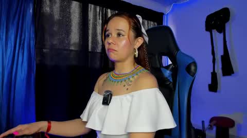 Snapshot of agatha_walter_ chatting on 11-28-25, 06:32 agatha_walter_ online show from 11-28-25, 06:32