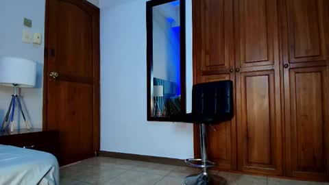 Snapshot of agathaa_white chatting on 10-11-25, 12:04 Agathaa white online show from 10-11-25, 12:04