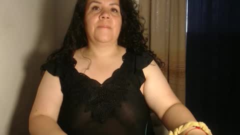 Snapshot of agathaaaa chatting on 06-05-26, 11:16 online show from 06-05-26, 11:16