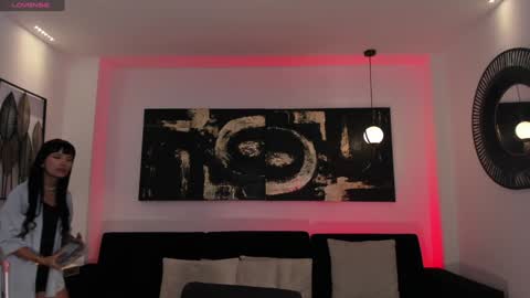 Agatha online show from 01-11-25, 10:19