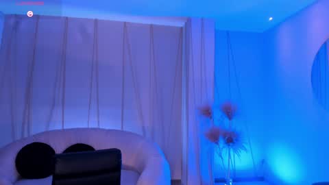 Agatha online show from 01-24-25, 11:02