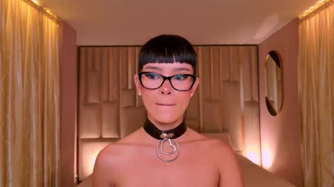 Agatha online show from 10-24-25, 07:21